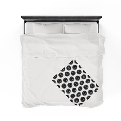 Bedding - Black Round Skaters Club Velveteen Plush Blanket - Skate of Matter LLC